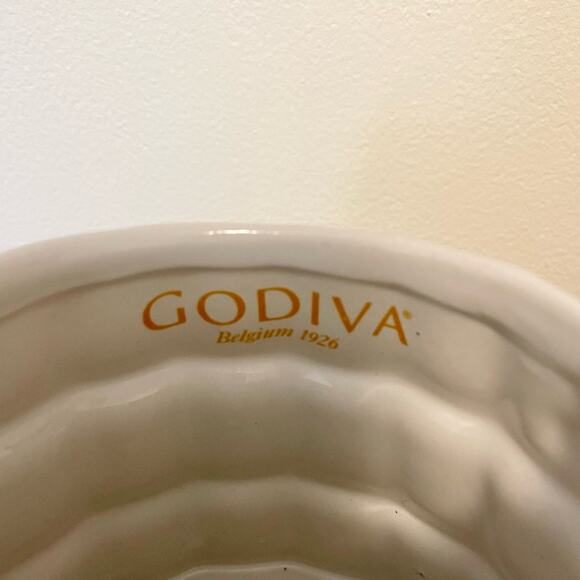 Godiva Tree-Shaped Stoneware Coffee Tea Cocoa Mug by Modern Gourmet Foods - Picture 3 of 5